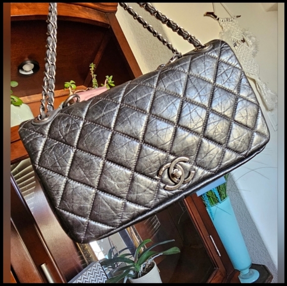 CHANEL Flap Bag Aged Calf Skin Maltese Leather Single Flag Purse Chain Handle - Picture 6 of 17